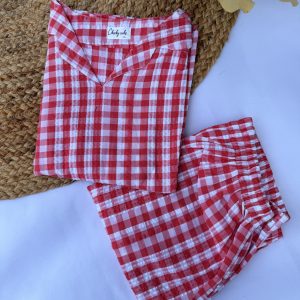 Red checks waffle
