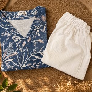 Blue and white pant